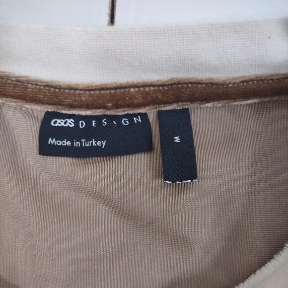 Hand Embroidered Frenchie Velvet Tee, Size Medium - Picture 6 of 8